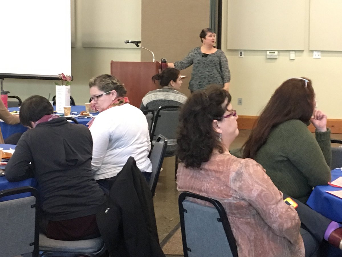 doulaconference's tweet photo. Talking to clients w/ Postpartum Mood and Anxiety Disorders, building a toolkit w/Crystal Gurney (sessions spons by @EvergreenHosp) https://t.co/1UO9dpZ2Hq