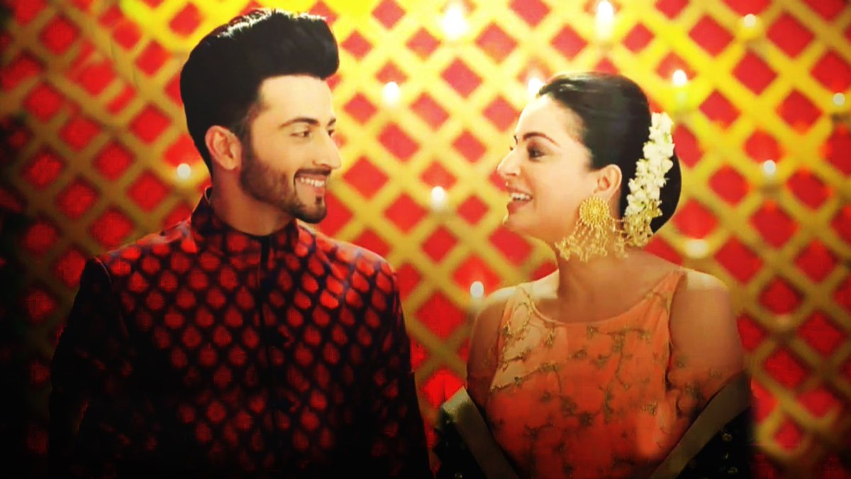 Dheeraj and Shraddha- BTS Pics and Videos | 4907850 | Kundali Bhagya Forum