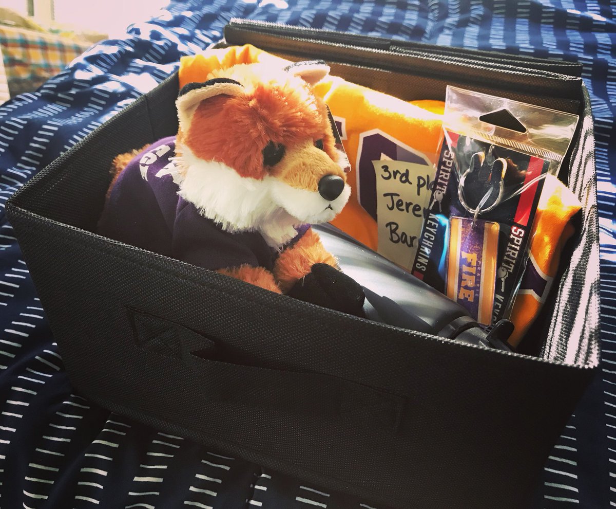 JEBTheMasterMC's tweet photo. I won 3rd place in a talent show at Knox for my song “‘Til I Make It”! My prize:
#JEBTheMasterMC #TilIMakeIt #Rap #KnoxCollege #BlazeTheFox https://t.co/4USX4yGEDr