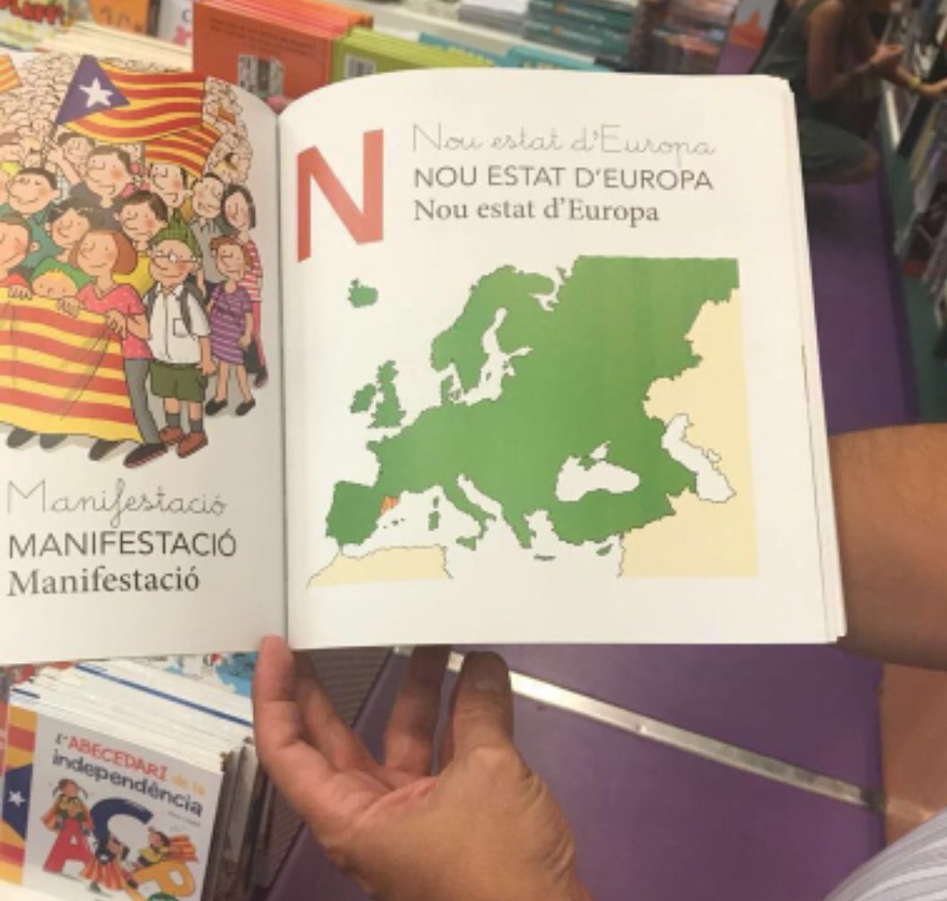 VicenteLizondo's tweet photo. @culturagob Mirar el libro que imponen los profesores fascistas y adoctrinadores en Cataluña. ¡Para niños de 5 a 8 años! #Noadoctrinar https://t.co/hHsvyZNnFw