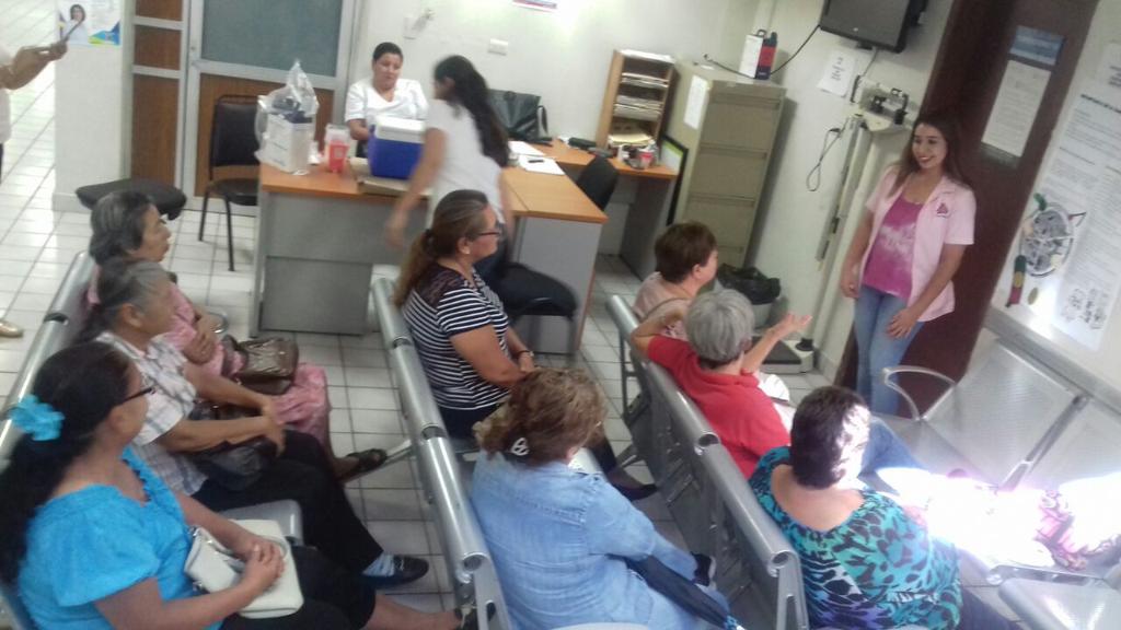 Chepestrada1's tweet photo. ACTIVIDADES DE LA SEMANA NACIONAL DE SALUD 2017 EN CSU OBREGÓN CENTRO #EnSaludHayRumbo @gilbertoungson @DrAlvidrez  https://t.co/LSUcG6YG41 https://t.co/NVOKsJGXQF
