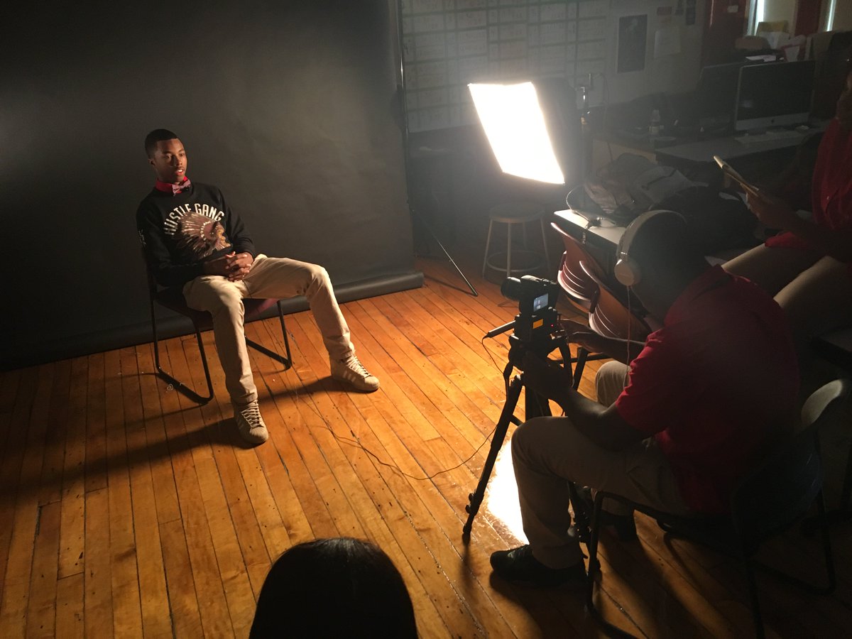 NLCPfsm's tweet photo. Senior documentary continues working on #mockumentary project.  @FreeSpiritChi @fsmjeff @fsmnewstweets @RealChiYouth @HoopsHIGHFSM https://t.co/ZuZVnmj7lj