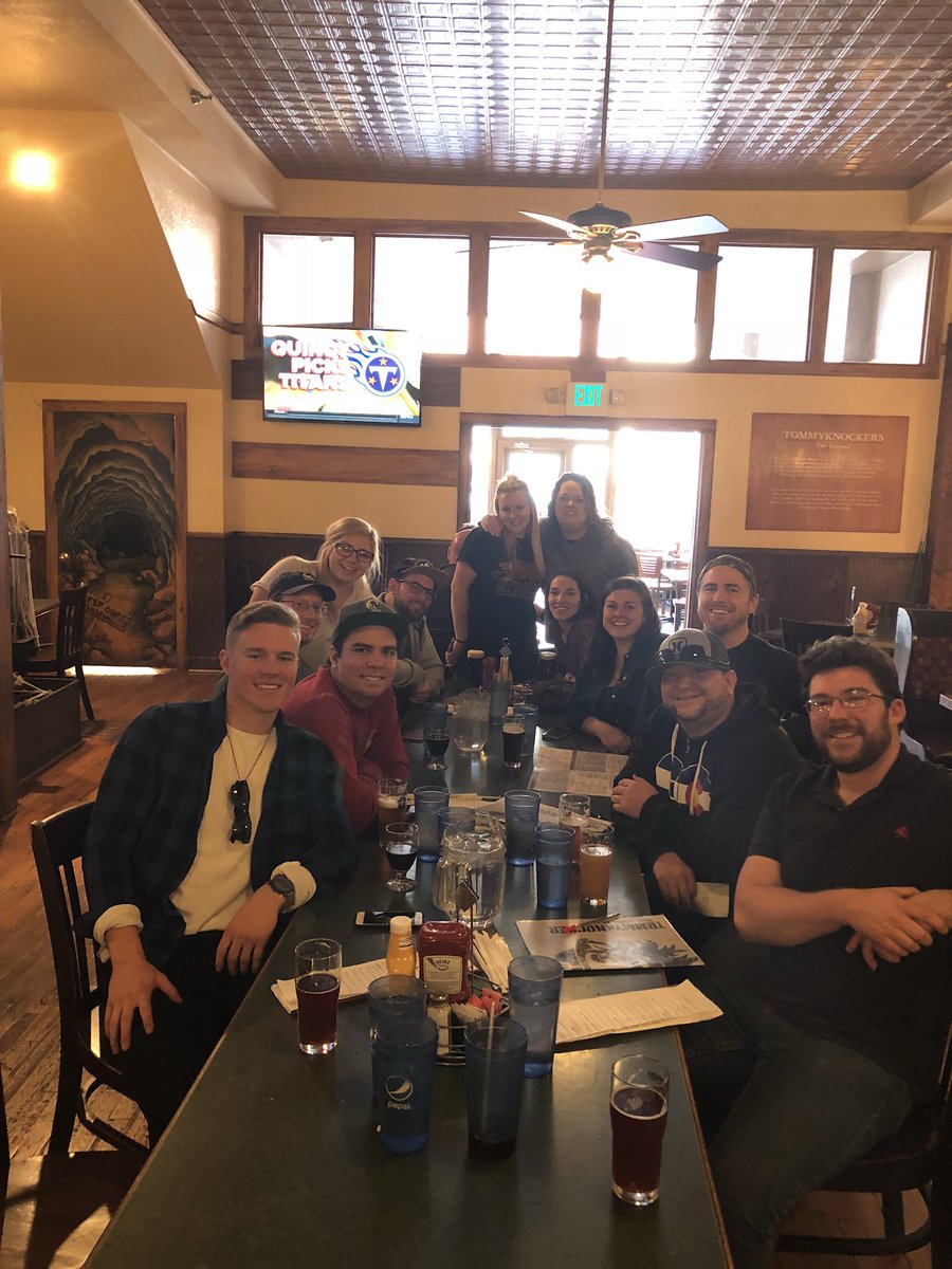 chilis603's tweet photo. Fun at Tommyknocker Brewery! @LynottSr @ChilisJobs https://t.co/mtdcE6iquD