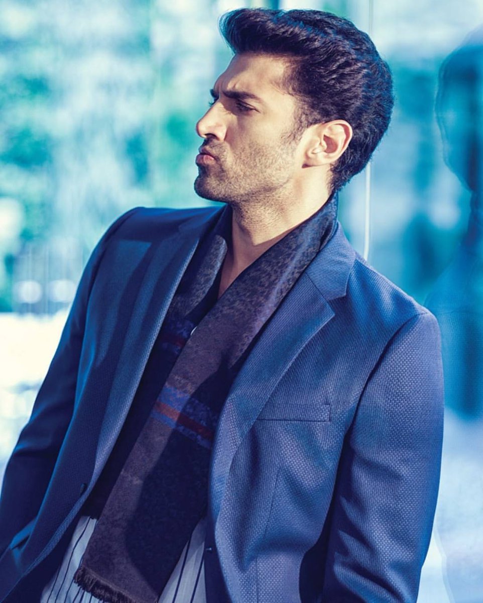 BigARKians's tweet photo. Hottie❣️❣️
#AdityaRoyKapur #ARK https://t.co/6Gld62A7KA