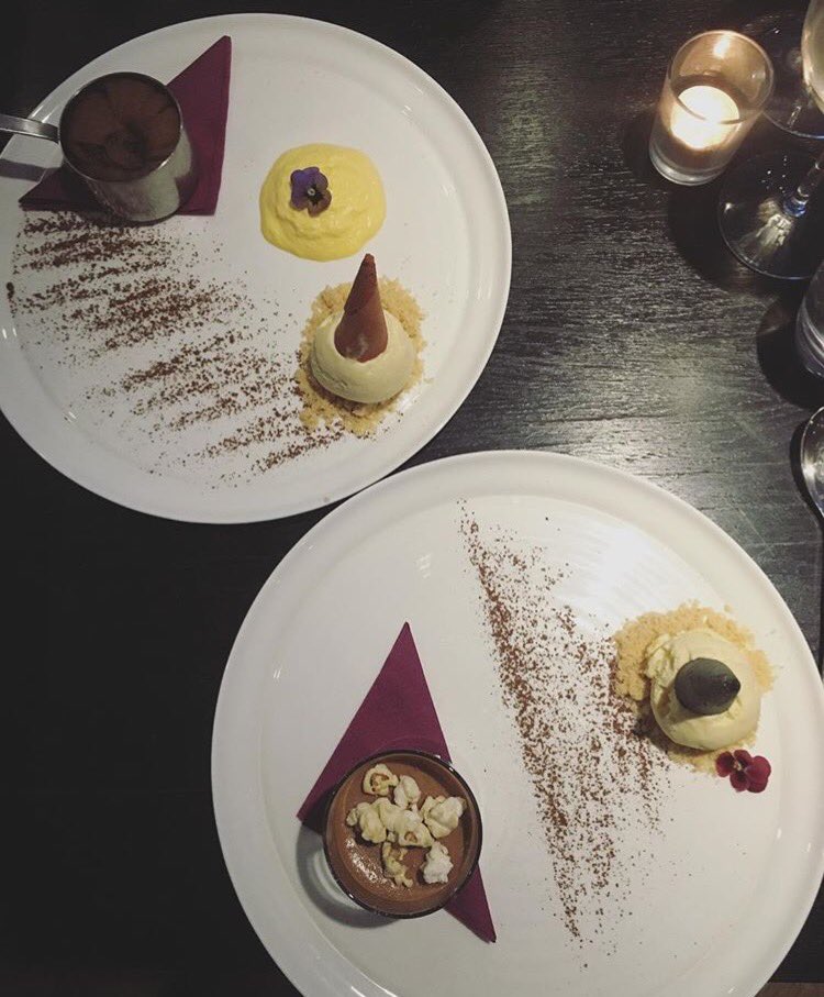 bchltd's tweet photo. Which would you pick? Chocolate fondant or chocolate mousse? 😍 #Bristol #Italian #Desserts #Food #Foodie https://t.co/KMvLzXr8XA