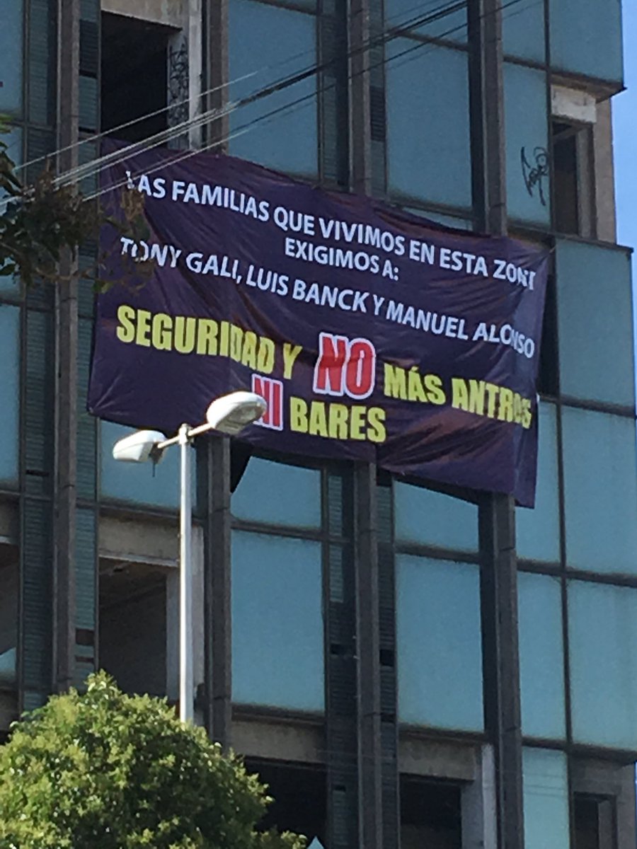 limonmarcela's tweet photo. @FerCanalesF NO NECESITAMOS MÁS BARES Y ANTROS EN @anzures_vecinos  Inseguridad latente para jóvenes alcoholizados, peleas y robos https://t.co/8ibuShD4Qb