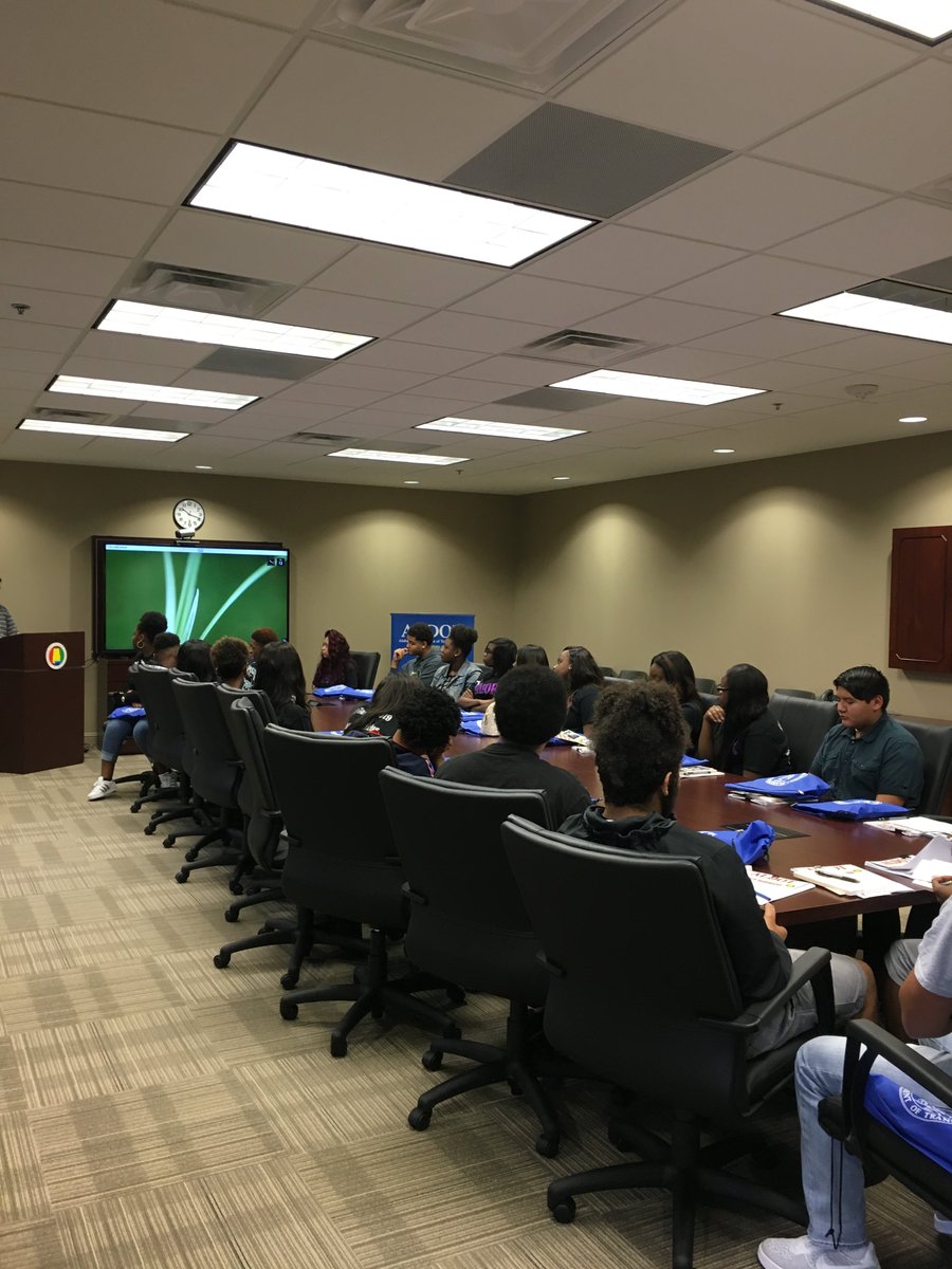 ALDOT_ECRegion's tweet photo. East Central Region doing High School Outreach https://t.co/yRr4jxH97S