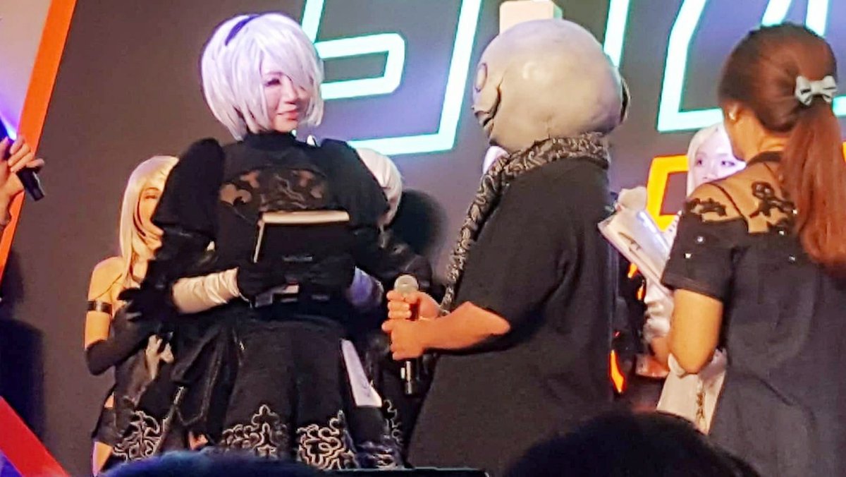 Lennethxvii's tweet photo. I look like a daughter who tried very hard to make her father proud.
#GrossSobbingForReal
#GameStart2017 https://t.co/ThPF5IGxmg