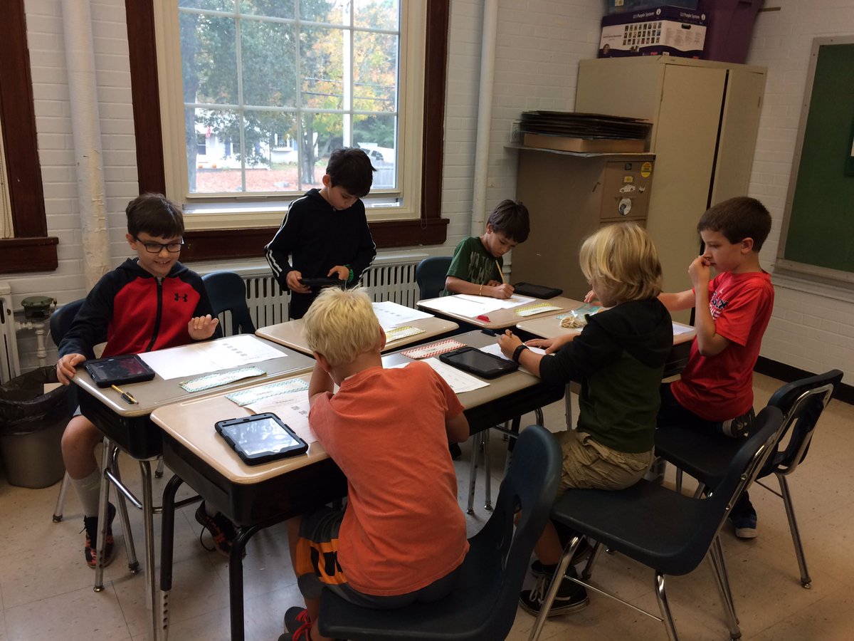 msisaacson's tweet photo. What's not to love about multiplication when you can use the iPads at the same time?! #ultimatefocus #medfieldps #beproudbedale https://t.co/i1KnhVPERO