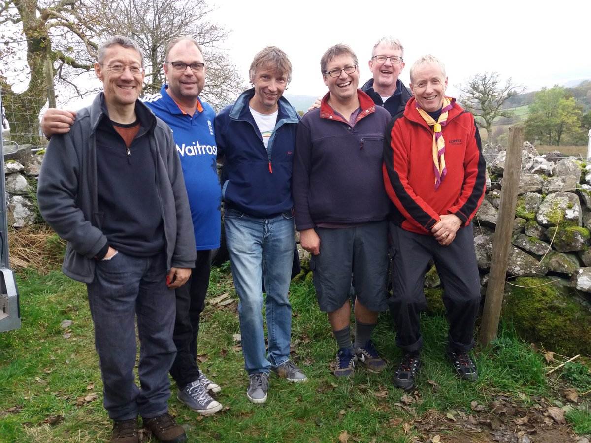 WatSthScouts's tweet photo. Tudor Venture unit, old boys still got it 30years on! Well done on 2nd place at Peak Assult'17 https://t.co/QbZ2RjZ3sF