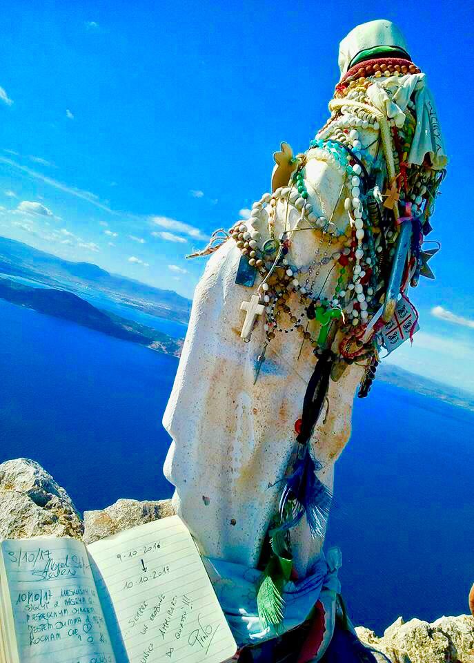 Gotouristsardeg's tweet photo. #Isladitavolara #Sardegna #travelblogger #TravelBlog #escursioniingommone #gotouristsardegna @sardegnamaresoc @CiaoSardinia_ https://t.co/WhJ43V9cAS