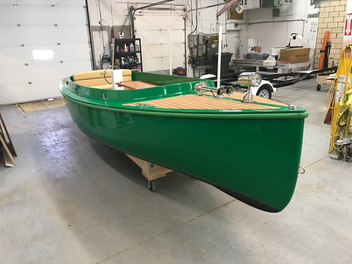 E_Boat_Co's tweet photo. By special request, we are available to make our boats in any shade. Be green! 🍃🌎💦 #CEBC #ElectricBoat #Fantail217 https://t.co/mEnfdOuED4