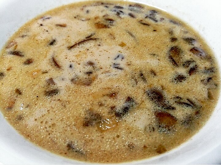 OhMyKeto's tweet photo. Golden Mushroom Soup https://t.co/XV8KSFblUT https://t.co/wK9ln5EzkF