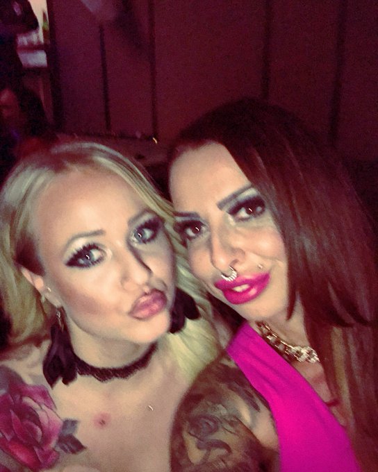 Venus 2017 R&uuml;ckblick 💋 Night of the Nights Party am Mittwoch mit der S&uuml;&szlig;en MarrySue 😍 #love #kiss #barbie<a href="/tag/love"class="tags"><span>#love</span></a><a href="/tag/kiss"class="tags"><span>#kiss</span></a><a href="/tag/barbie"class="tags"><span>#barbie</span></a><a href="/tag/visitx"class="tags"><span>#visitx</span></a><a href="/tag/nightofthenights"class="tags"><span>#nightofthenights</span></a>