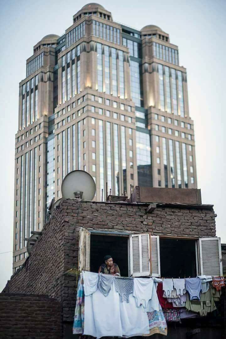 M_saakran's tweet photo. رغم اختلاف المستوى
يبقى المهم المحتوى 
لا تحزنين من الظروف
عمر الفقر ماله دوا 
فكي شبابيك الحياة 
وابتسمي وشمّي هوا ❤️ https://t.co/dm9VV514e7