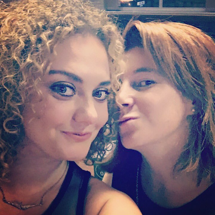 Corner House Cakes (@cornerhousecake) on Twitter photo Sometimes biz buddies just have to let their hair down! <a href="/cmc2107/">Debra Ashton - UW</a> #timeoutfromwork Sometimes biz buddies just have to let their hair down! <a href="/cmc2107/">Debra Ashton - UW</a> #timeoutfromwork