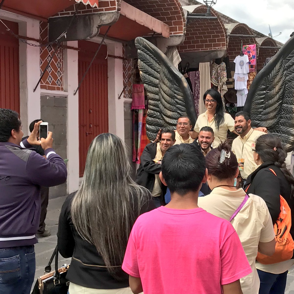 WeLovePuebla's tweet photo. #MuchoAyudaElQueNosVisita como todos los amigos de #CONASIM que vinieron a su congreso y andan turisteando. #WeLovePuebla https://t.co/i3IFNXuyCx