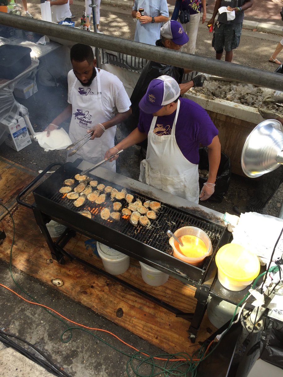 Y’all votin for your fav BBQ at #bluesfestnola ?! Just take a pict of your favorite dish, post to IG / TW and use the #name (ex #burntjoint)