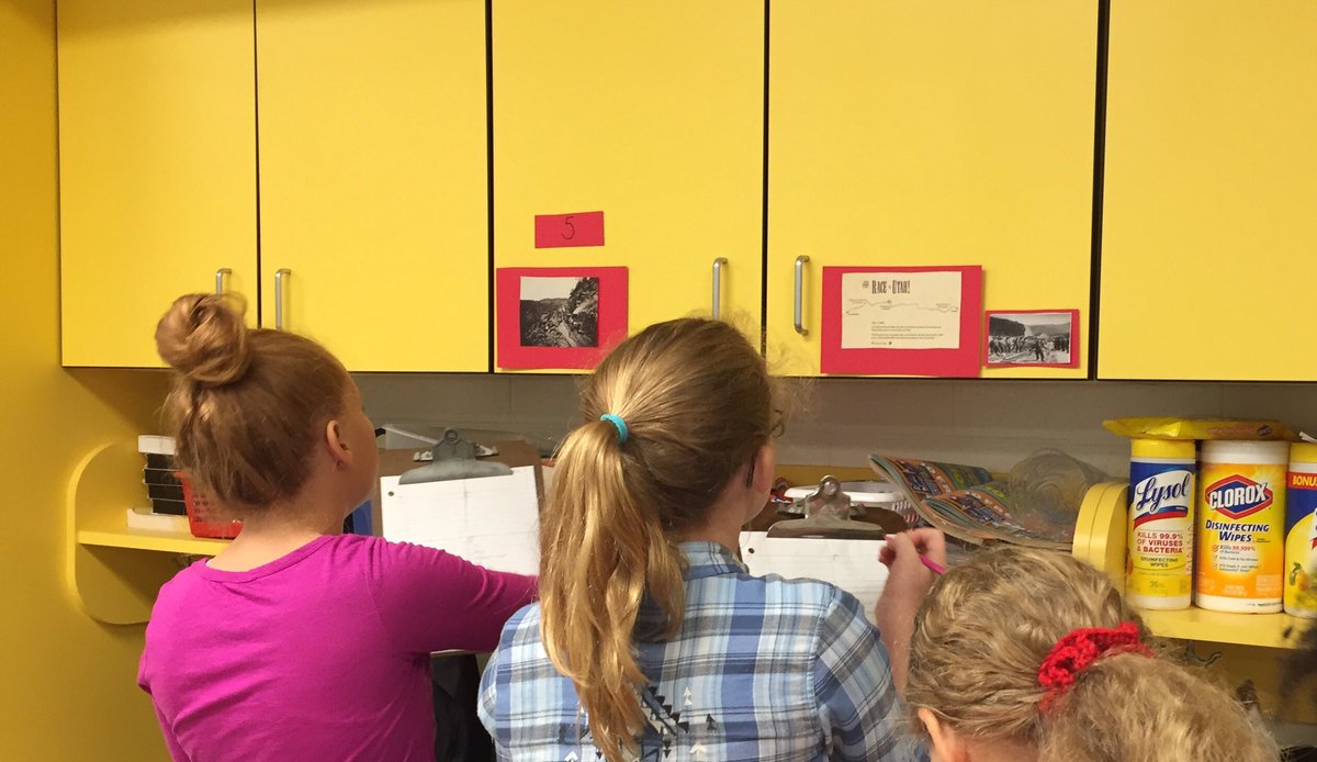 JeannieSlone1's tweet photo. Gallery walk to looks at pics before introducing Transcontinental RR. #lookthinkwrite @CloughPikeElem @WestCler https://t.co/Y6tSprycrH