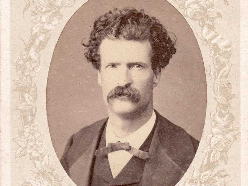 RNS's tweet photo. A new film on Mark Twain highlights his religious doubts https://t.co/ESb7Uqp4xm https://t.co/Cra6gFWcp6