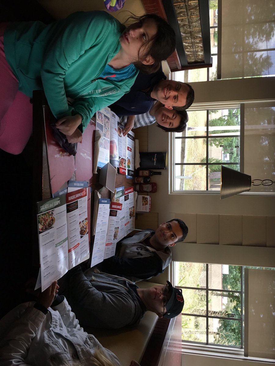 LABBBREC's tweet photo. #LABBB #Applepickers at #99 getting ready to order https://t.co/XxWr8IVZBu