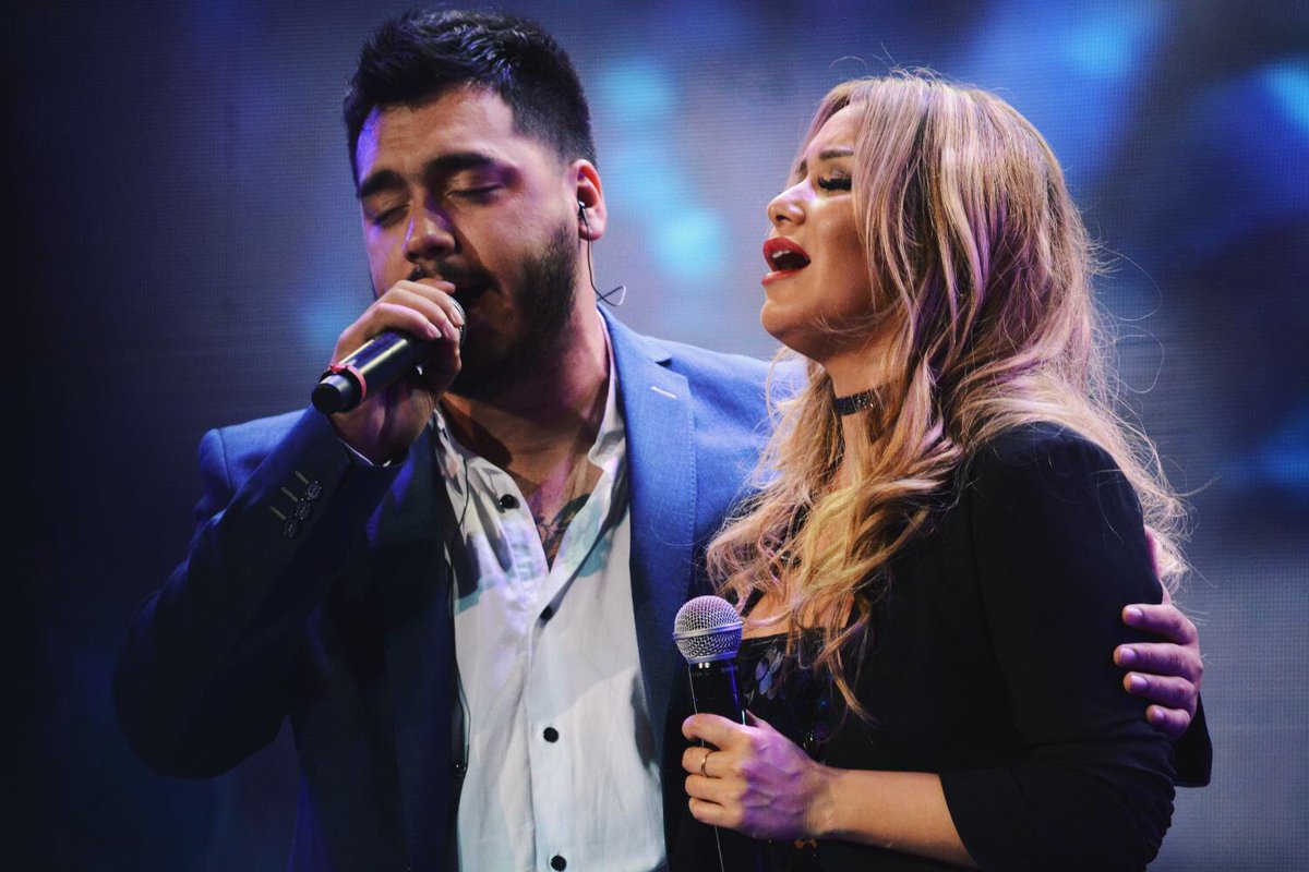 kari_prince's tweet photo. Gracias a Nico Mattioli por hacerme revivir en vivo aquella vez que canté con su papá Leo Mattioli "llorarás más de diez veces". https://t.co/6iLXW1xh1z