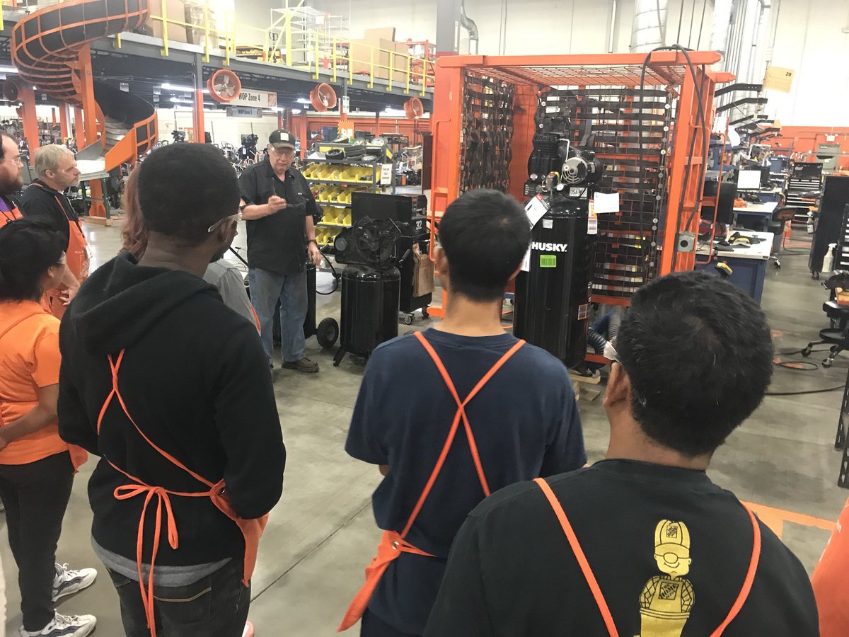OFR/Shipping kicking off AP Safety Awareness for 2nd Shift. Very informative team. Great job!! <a href="/HDRLC8615/">Home Depot RLC 8615</a> <a href="/IsenhowerJeff/">Jeff Isenhower</a>