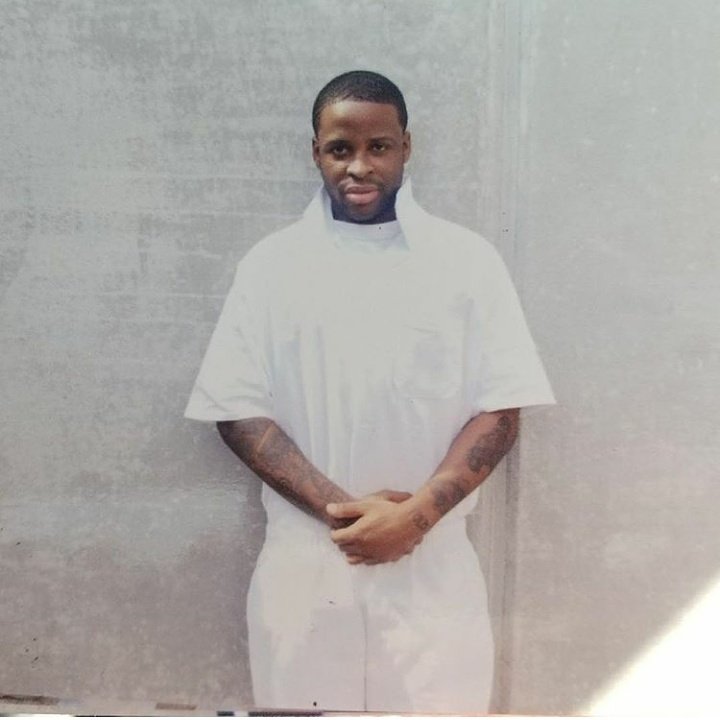 TOEthePromoter's tweet photo. #FREETELLO Bitch yall know wtf it is, hope yall ain't plannin on my bro doin all that time haha #STOPIT #HECOMINGHOME #REALGMB #FREEDOOMZ https://t.co/es1TATgtVp