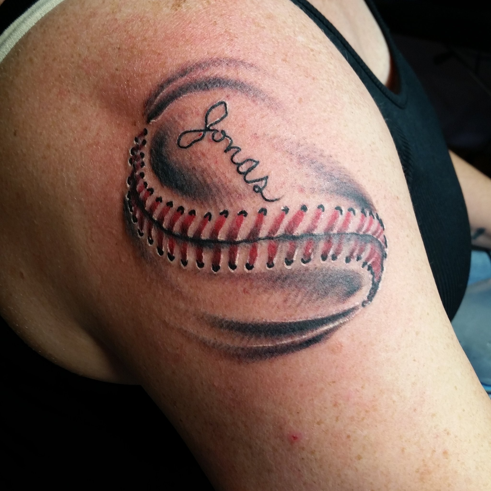 Aggregate more than 65 baseball memorial tattoo latest - in.cdgdbentre