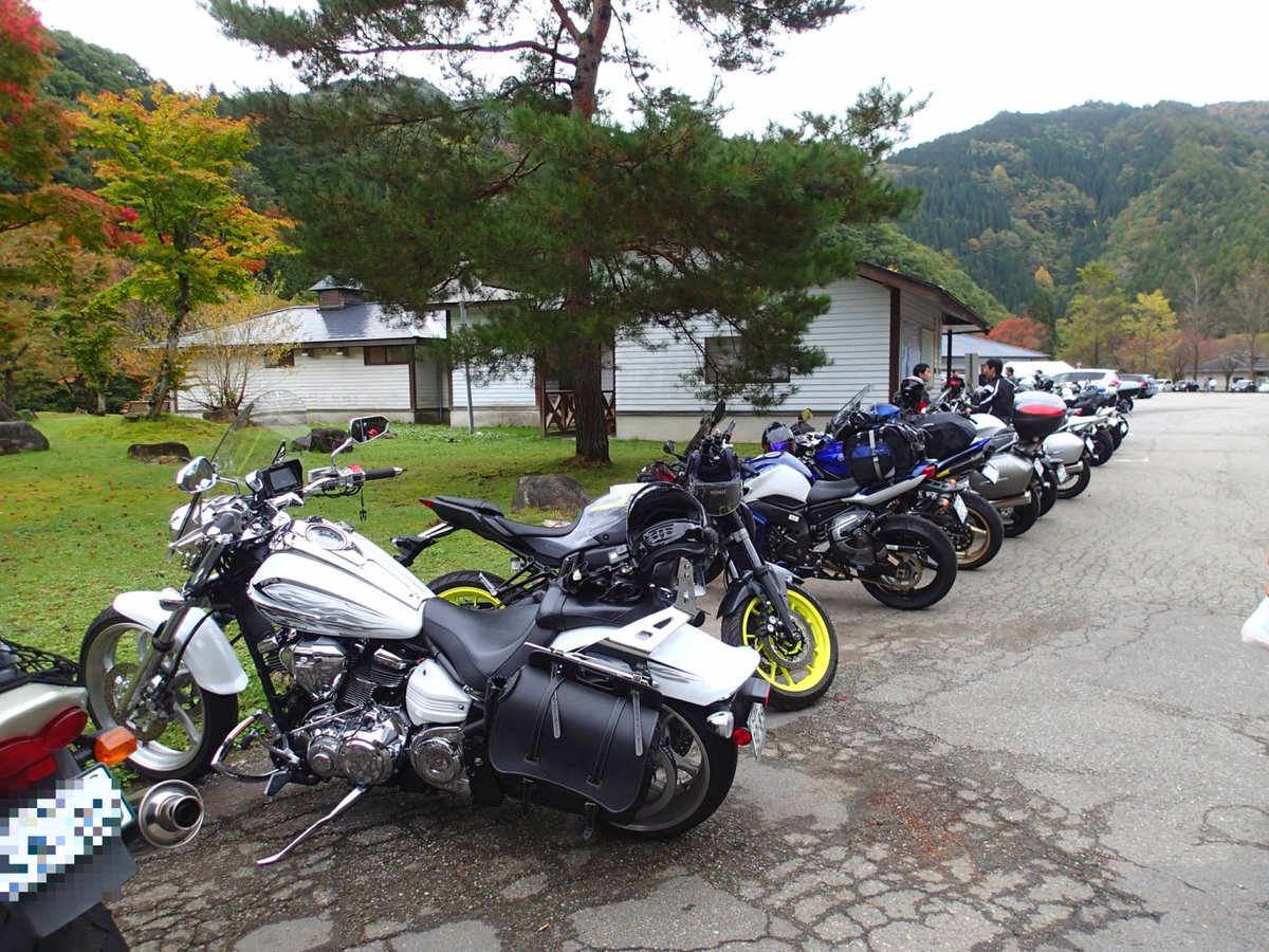 Twitter पर Ultraeight 日本一面積の大きな市町村である岐阜県高山市 香川県や大阪府よりも大きく 島しょを除く東京都より広い そこでは平地より早く紅葉が始まっていた Yamaha Yamahaが美しい Xv1900 Xv1900cu Raider ヤマハ レイダー 道の駅 パスカル