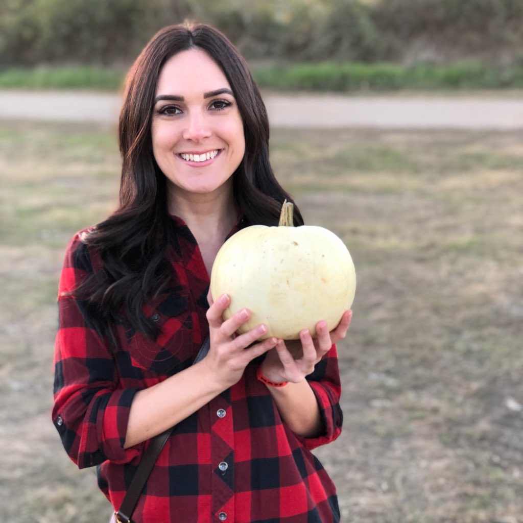 CoreyZ86's tweet photo. #NewProfilePic #BecauseFall 🍁 https://t.co/DPScftpVuZ