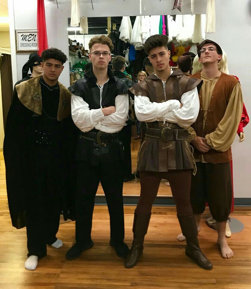 OvertonMNPS's tweet photo. Have you been to Sherwood Forest? On Friday COME TO THE PLAY AND STAY FOR THE GAME-show is at 3:00PM. Tickets are just $5! https://t.co/9Wbxu5wG2G