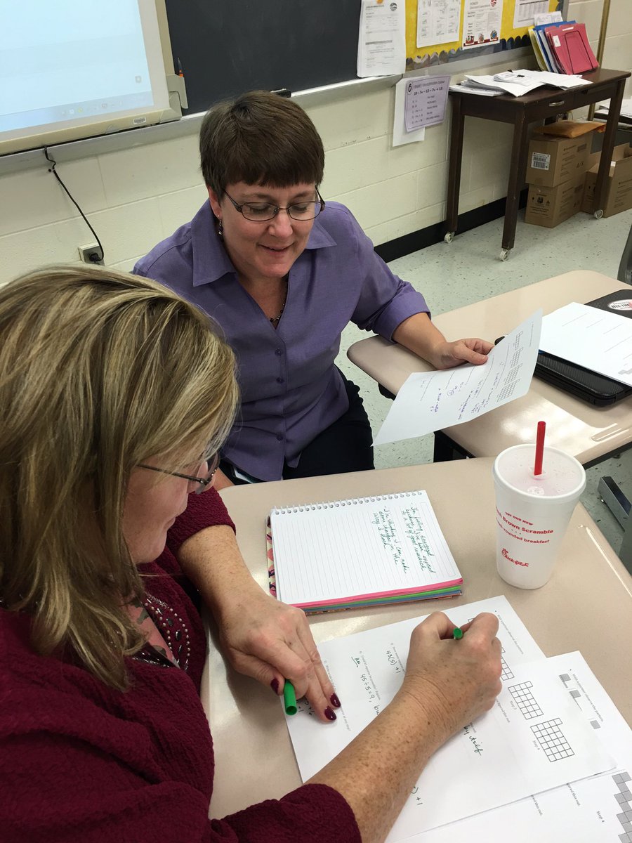 finnegan54321's tweet image. Sterling Cluster engaged in shifting Math learning &facilitating! @joboaler @NicoleAkersLCPS #visualpatterns #mathrocks #mathtasksforthewin