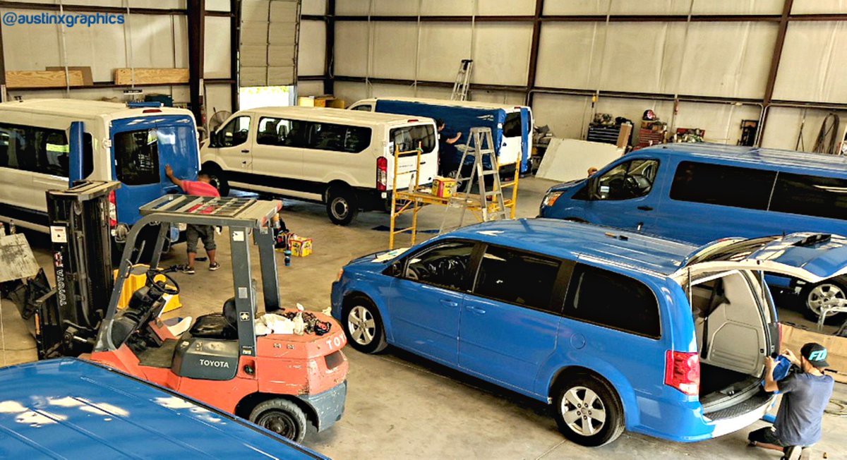 AustinXGraphics's tweet image. Our talented installers have been working hard to get an entire fleet of vehicles wrapped. 12 down &amp;amp; more to go! #austinxgraphics #fullwraps