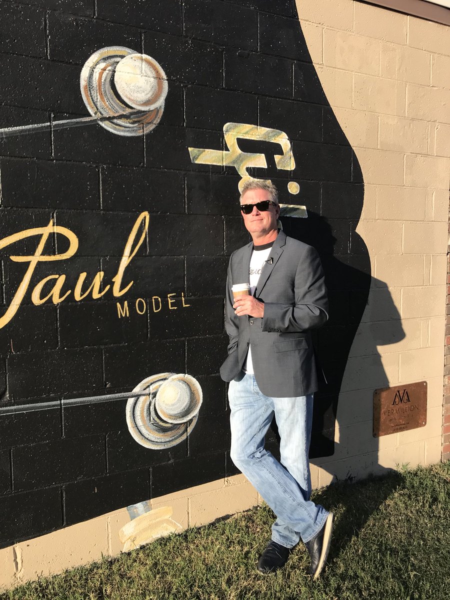 RadioMoser's tweet photo. Filming with @LGRed in #MusicCity. https://t.co/OtwXziFxR8