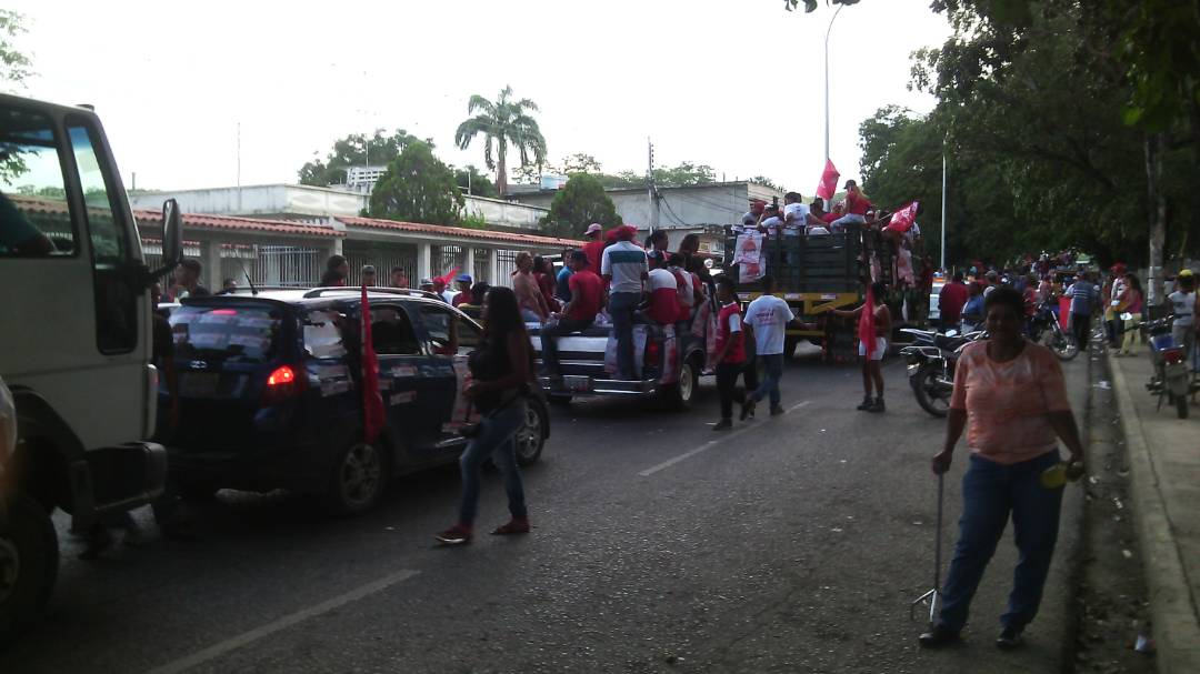 mreyesPSUV's tweet photo. #VenezuelaDemocraciaPlena || Nuestro pueblo de #Zamora celebró la victoria de @RMarcoTorres #MarcoTorresGobernadorDeAragua @GobiernoAragua https://t.co/q29dAuEfSB