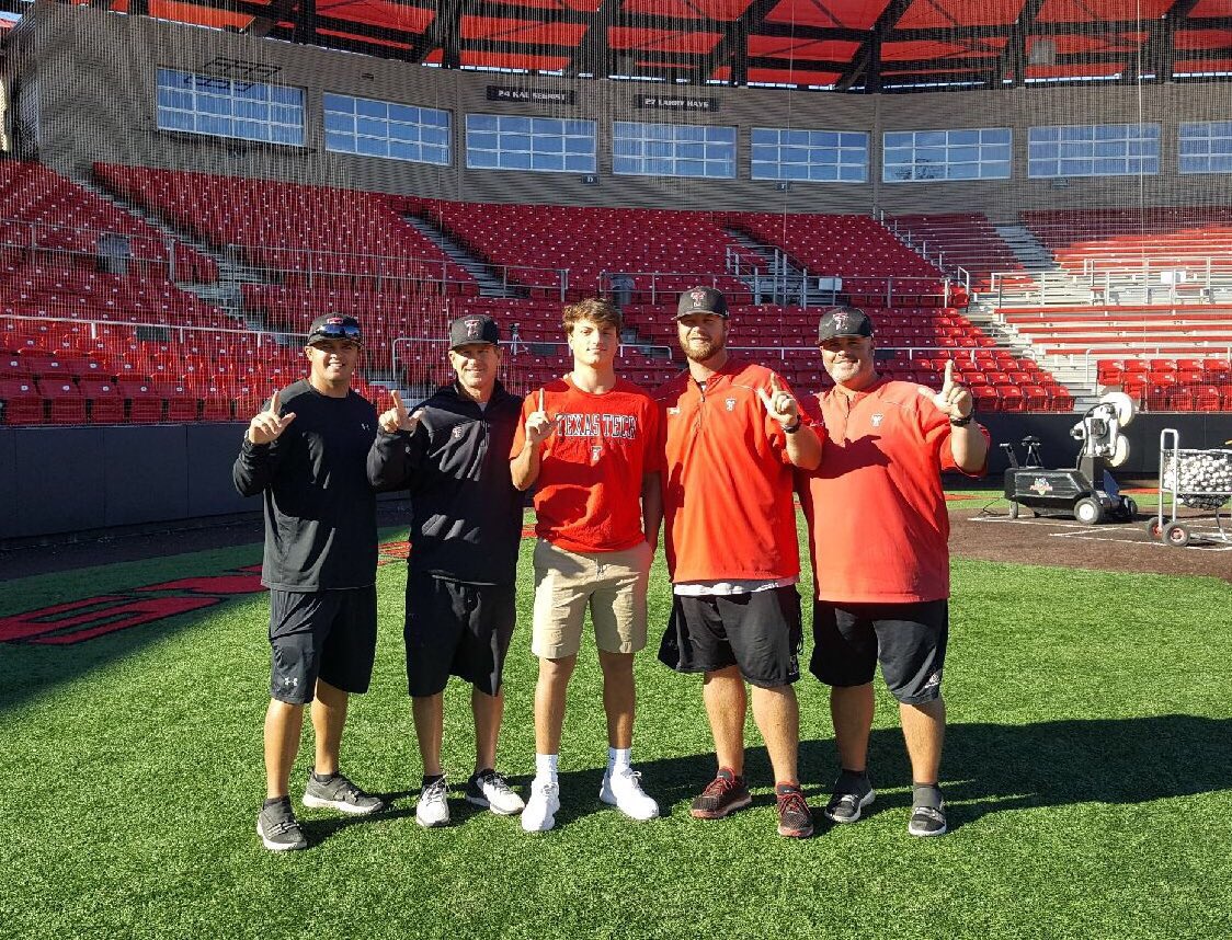 DrewMackie5's tweet photo. I am thankful for all of my friends, family, and coaches. I am excited to say I have committed to Texas Tech University🔴⚫️ #wreckem https://t.co/7HuBdRpoz3