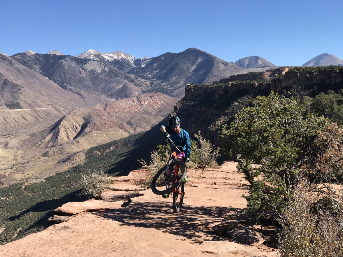 Zeb_King's tweet photo. I could stay here forever! #WholeEnchilada @TrekBikes #Slash29 https://t.co/scueItQxPT