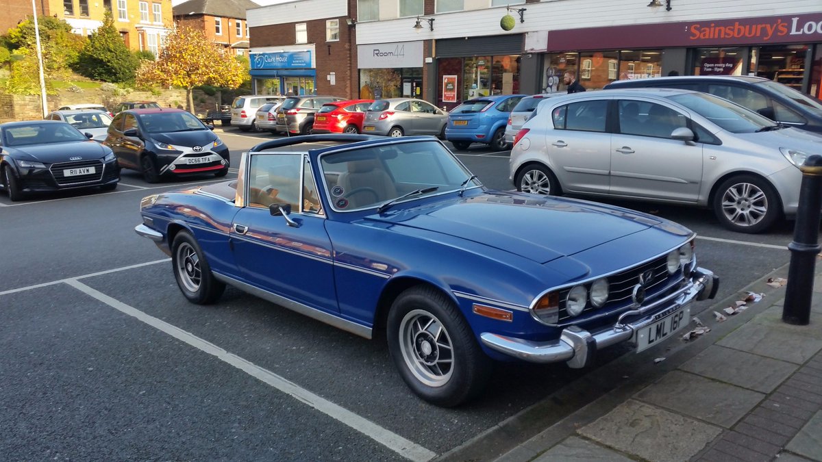 Mclhondamp4421's tweet photo. @simonscarspots spots around cheshire yesterday and today #teslap85d #triumphstag #db11 #mk3capri https://t.co/aQCGUocWDq