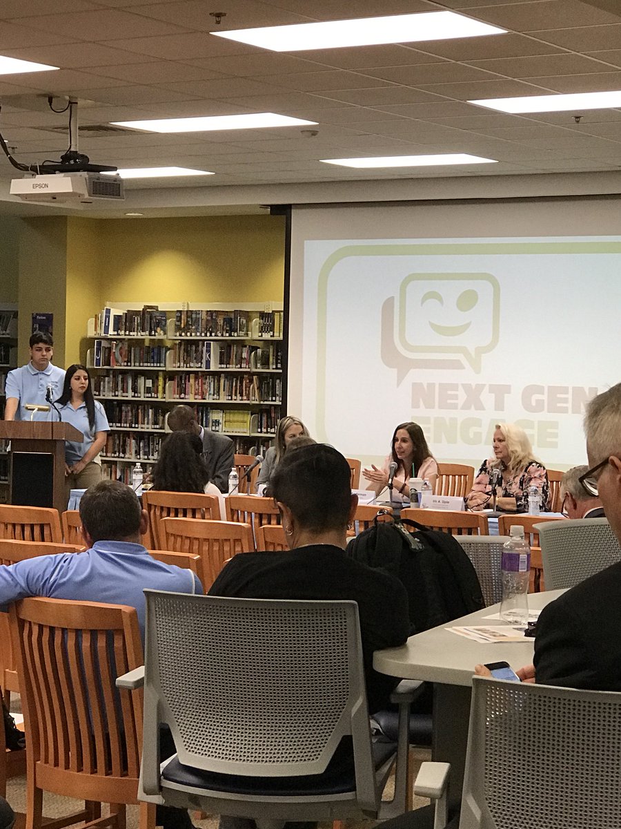 Dr_Kushner2021's tweet photo. #BCPSNextGen  Proud to be in attendance. This is an amazing way to connect with the community! @DrFlem71 @Robin_Bartleman @PattiGoodsb2 https://t.co/uNF5SyXnF0