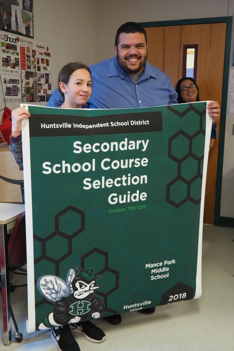 HornetBuzzMPMS's tweet photo. Congratulations to Abigail Payton for designing our 2018-2019 Course Selection Catalog Cover! #MPMS2017 #HornetImpact #DigitalMedia #MPMSCTE https://t.co/FlZhDVE5pk