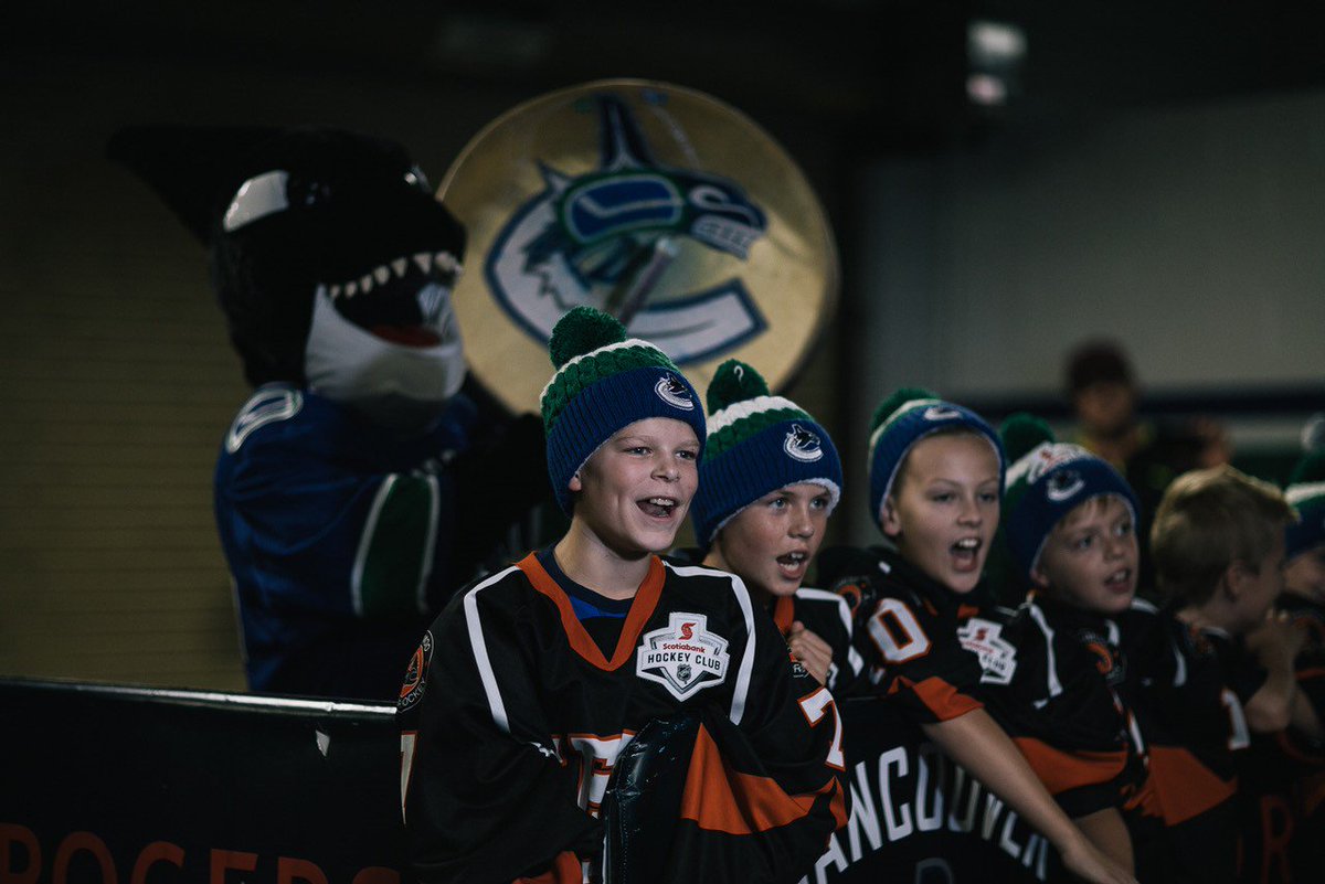 Canucks's tweet photo. .@scotiabank celebrated sponsoring over one million minor hockey players by bringing 150 people to Saturday’s game! #millionandcounting https://t.co/uPugexxA8P