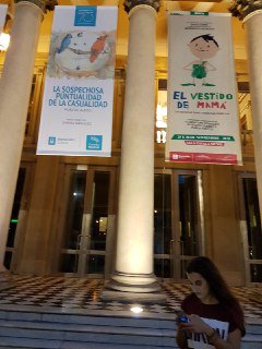 lemondecort17's tweet photo. ¡¡¡Cuánta ansiedad en las proximidades del Teatro!!!
María, una de las jóvenes presentes emocionada por ver a su grupo 🎤😌
#MàramavsFeminismo https://t.co/YQpjUcJC4F