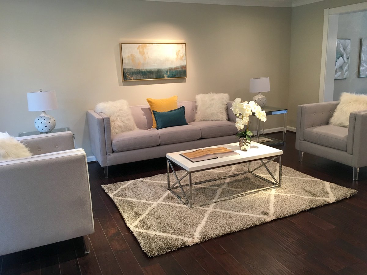 walltowallhs's tweet photo. Check out our latest #staging in Pikesville, MD! https://t.co/quyrk5BpCm #homestaging #realestate #mdrealestate #pikesvillemd #stagedtosell https://t.co/FIaz8S0wiY