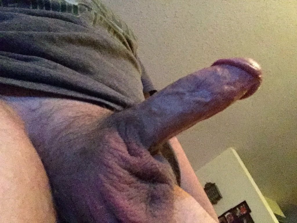 CockLadies's tweet photo. @LambeauLeaperTT  just scored an average rating of 8 with the CockLadies... https://t.co/OmoDvNKYh1