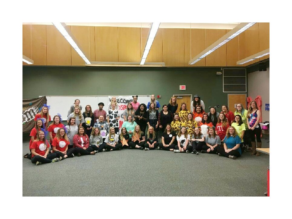 utksigmaalpha's tweet photo. We had such much fun at #biglittlereveal tonight! ♡ #SigmaAlpha https://t.co/FjNxCLpwNn