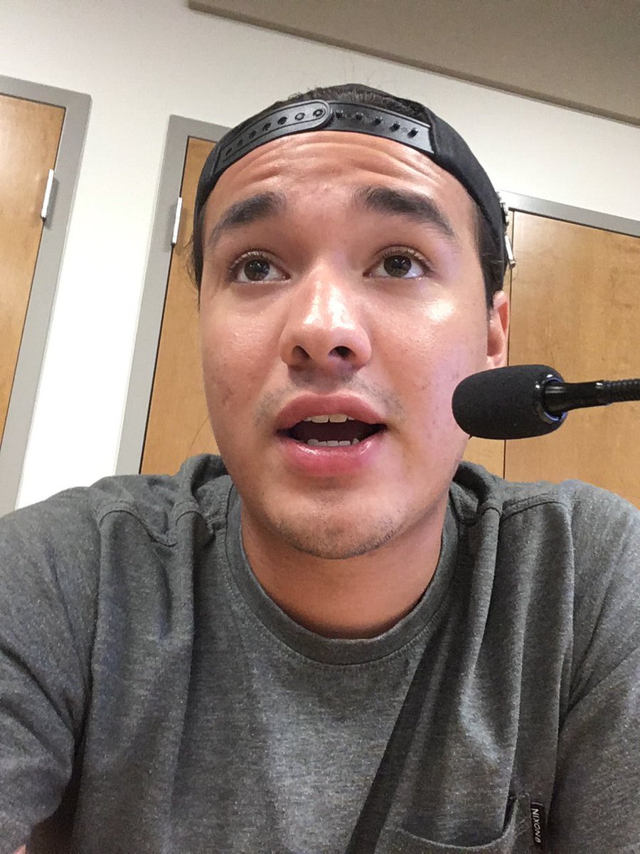 JGreenJimenez's tweet photo. As a leader I use social media because it's an easy way to keep up with friends all around the world and further my brand #LeadersGetSocial https://t.co/BUobKkDMwb