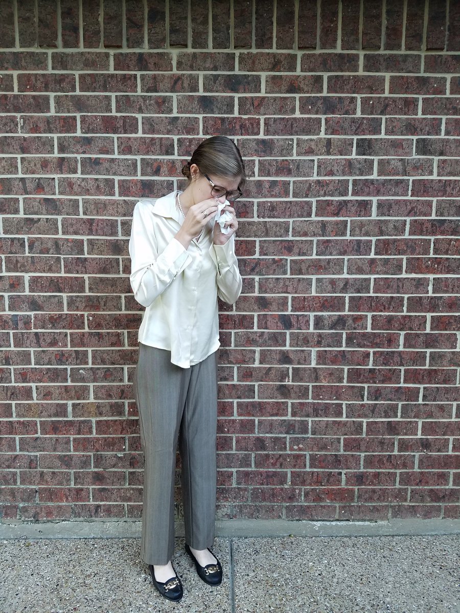 MamaFoust5's tweet photo. Grace Foust acting like a granny. #lhsspiritweek https://t.co/Cz1mhFgIn2