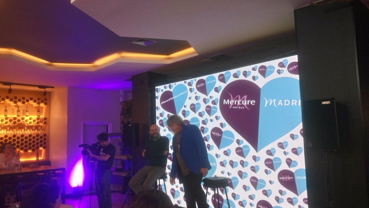 madridinandout's tweet photo. Presentación original y divertida en la inauguración del @MercureMadCentr y #Chipen #plazadeespaña con invitados de lujo #gintonic #foodies https://t.co/NEwGe6KZCb