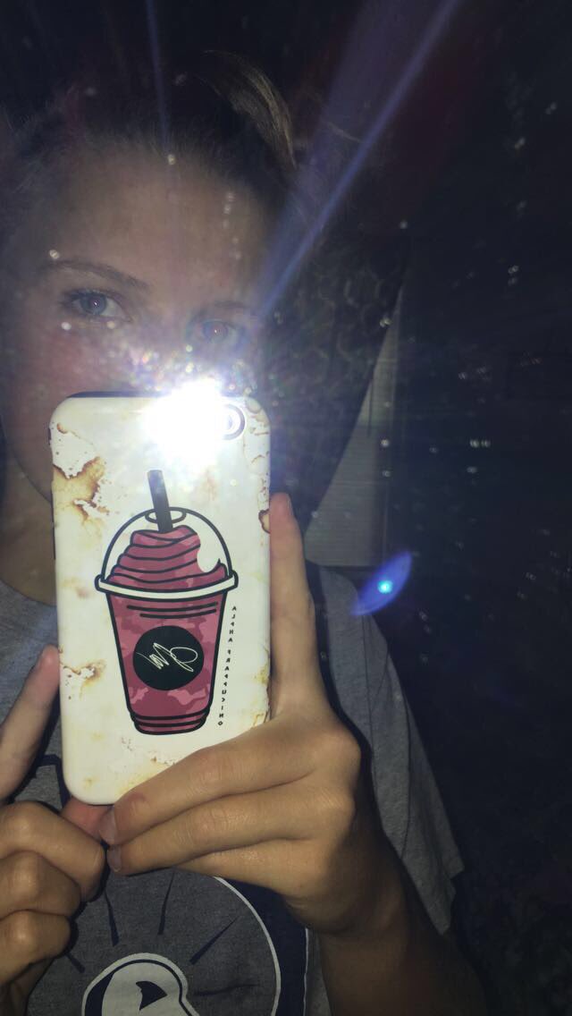 vannahbug_28's tweet photo. @jakepaul I love my Jake Paul Merch soo much!! I can't wait to get more!!😊💖 #jakepauler #jakepaulmerch @JakePauI10 @jakepaul @JakePaulMerch https://t.co/eyEnQ8meBj